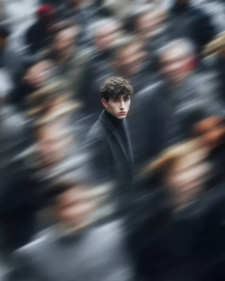 Zoom-Burst Motion Blur Urban Portrait Gemini AI Prompt